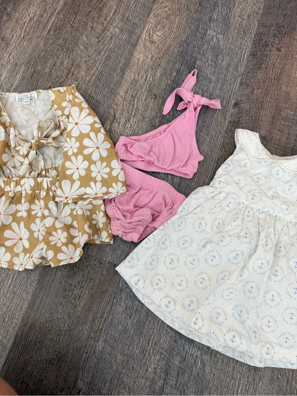 Girls 6-9 month Bundle of Clothing Bailey's Blossums